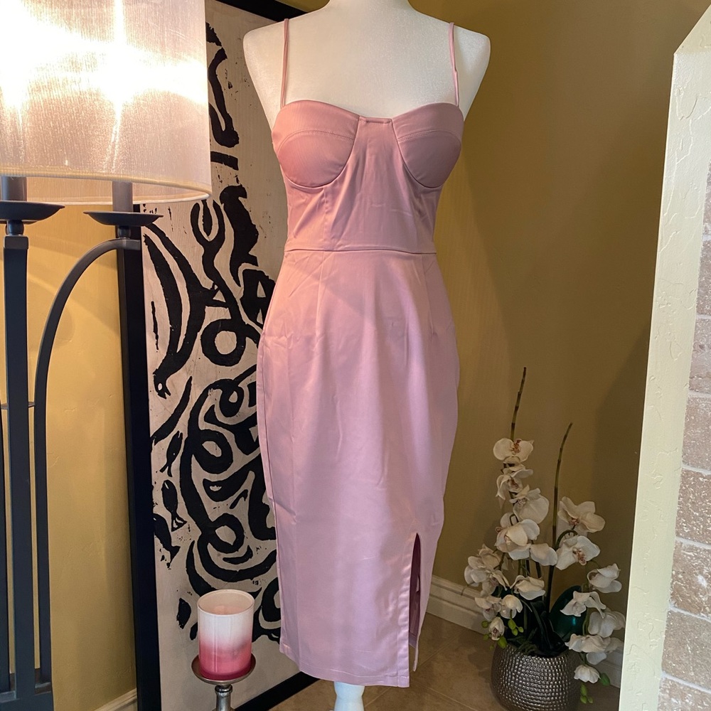 HOUSE OF MAGUIE PINK SATIN MIDI DRESS